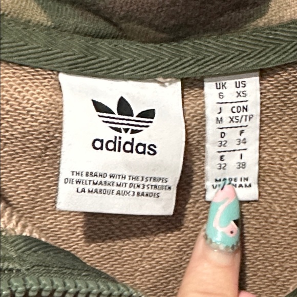 Adidas Green Camouflage Cropped Jacket - Picture 4 of 4